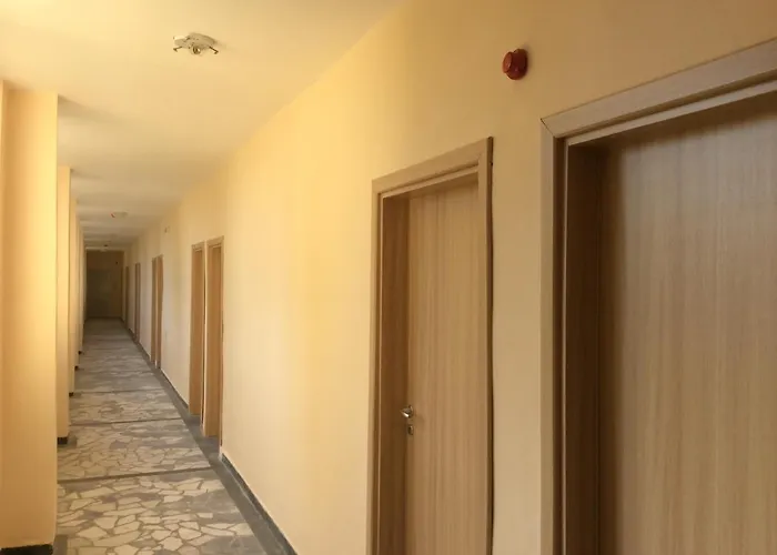 балканика 2* Китен