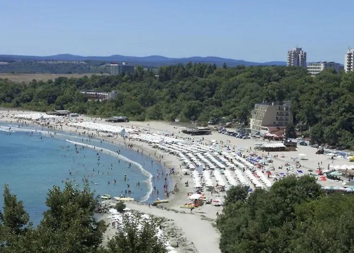 Хотел балканика 2*